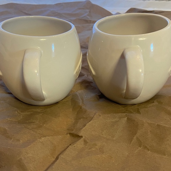 White Ceramic Mug Set - Picture 5 of 10